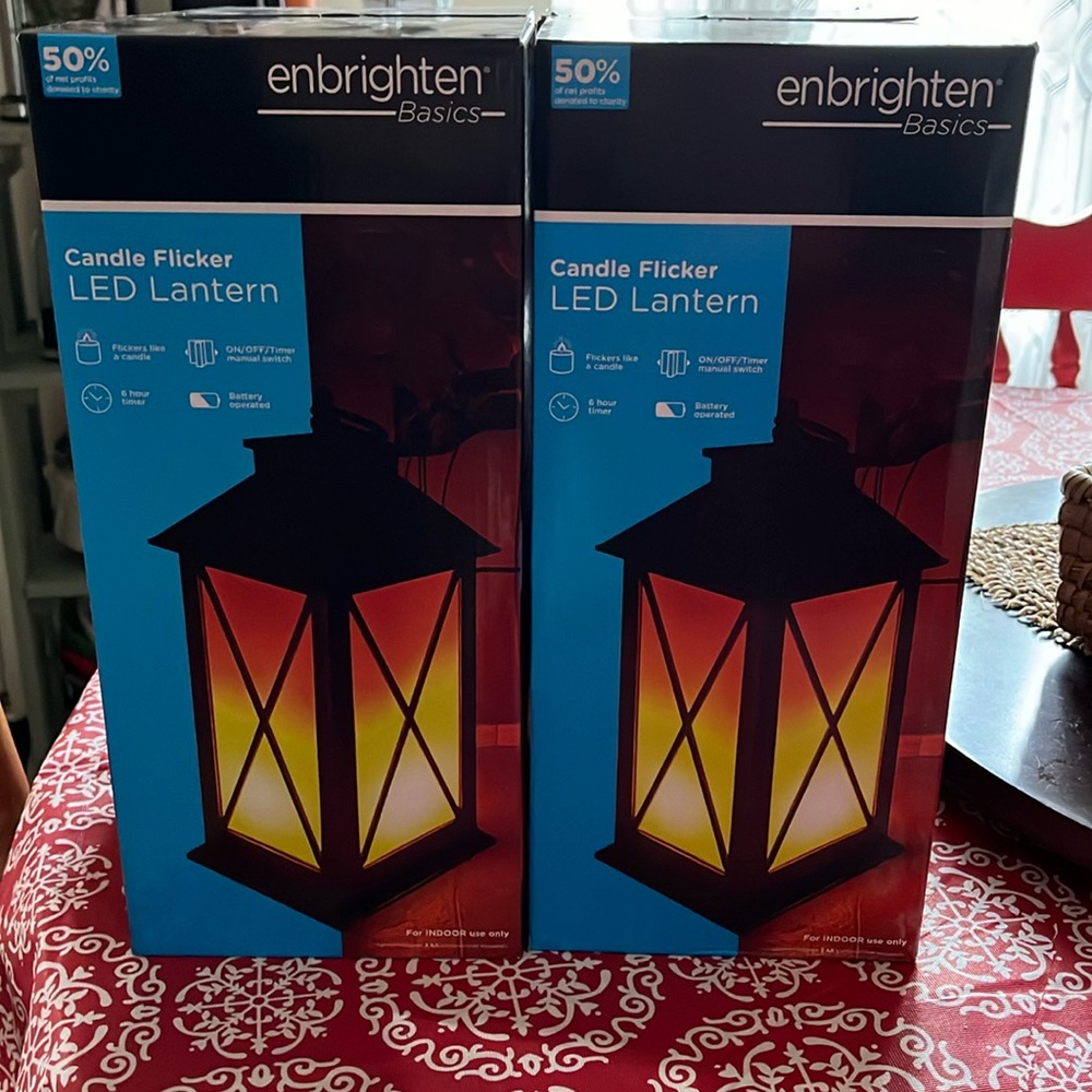 Set 2 new flickering battery operated lanterns